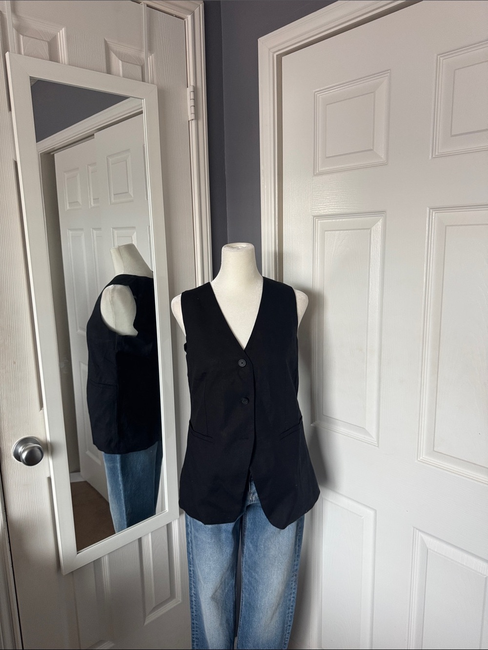 GAP Black Sleeveless Button Vest